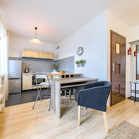 Apartament Z Balkonem I Bezplatnym Parkingiem Gdańsk Eksteriør bilde
