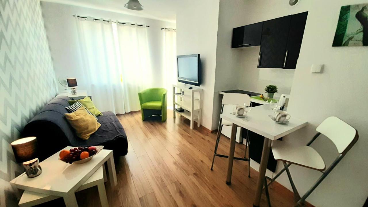 Apartament Z Balkonem I Bezplatnym Parkingiem Gdańsk Eksteriør bilde