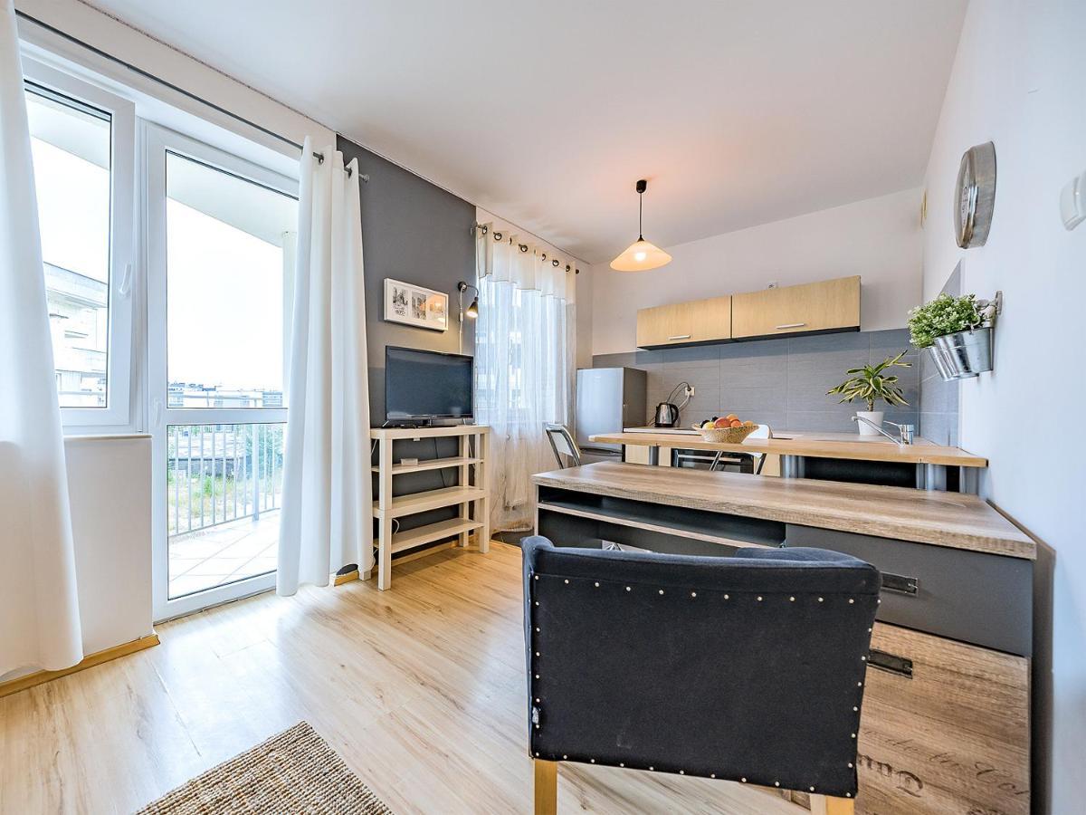 Apartament Z Balkonem I Bezplatnym Parkingiem Gdańsk Eksteriør bilde