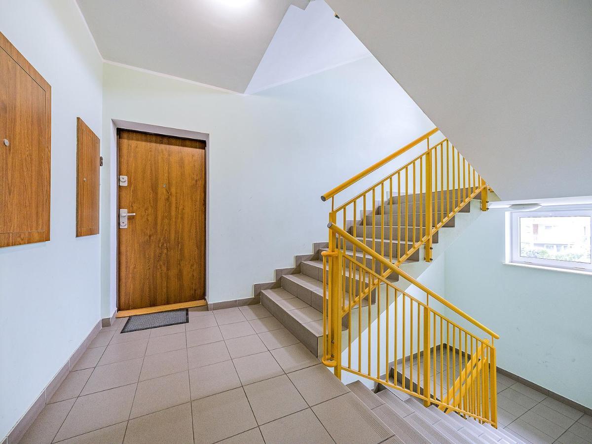 Apartament Z Balkonem I Bezplatnym Parkingiem Gdańsk Eksteriør bilde
