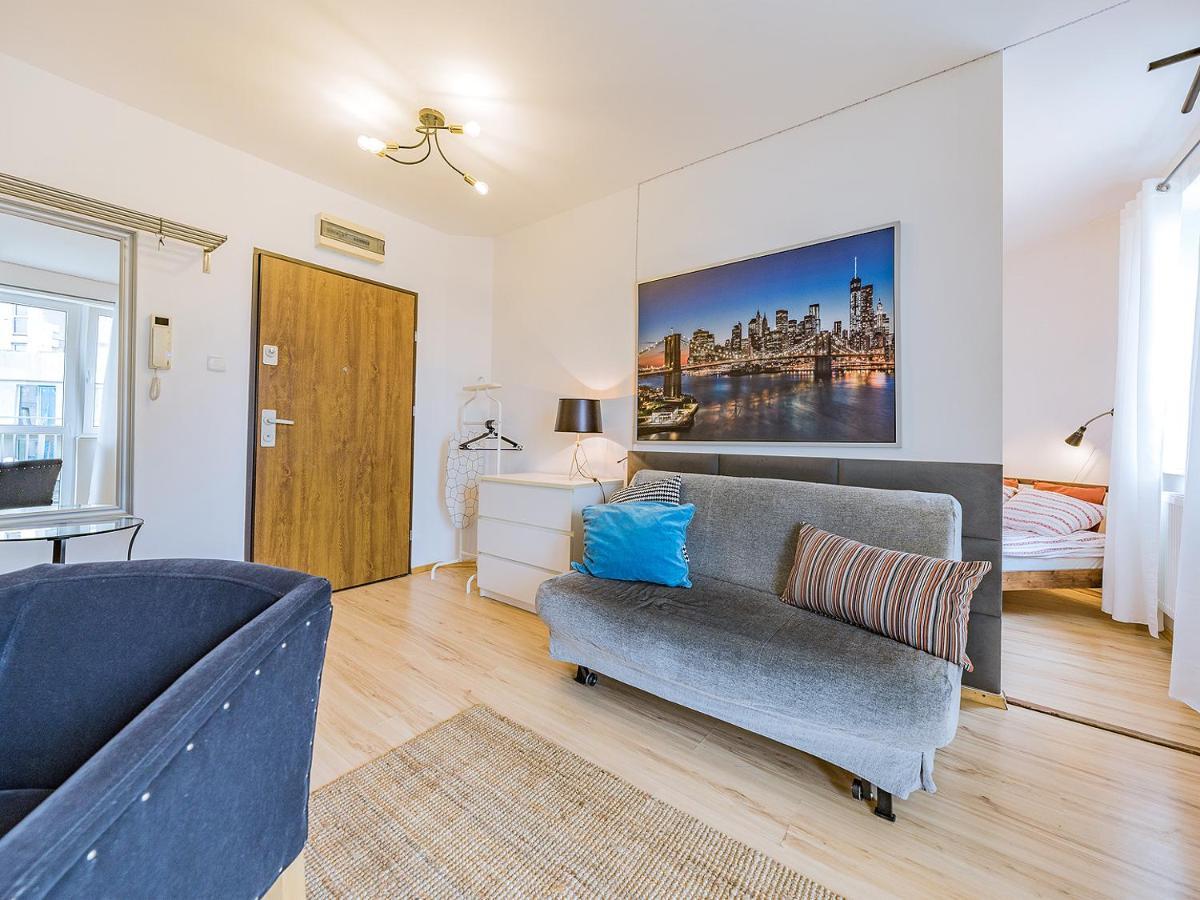 Apartament Z Balkonem I Bezplatnym Parkingiem Gdańsk Eksteriør bilde